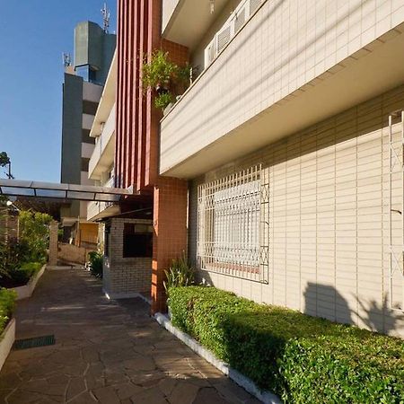 Homestay 3 - Avenida Carlos Gomes Порту-Алегри Экстерьер фото