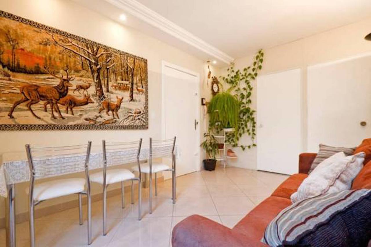 Homestay 3 - Avenida Carlos Gomes Порту-Алегри Экстерьер фото
